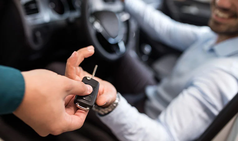 Renting a Car vs. Driving Yourself: A Comprehensive Guide